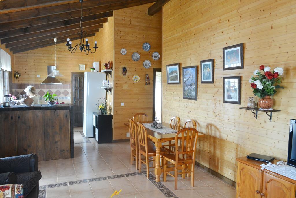 Villa La Casita De Madera à Ardales Extérieur photo
