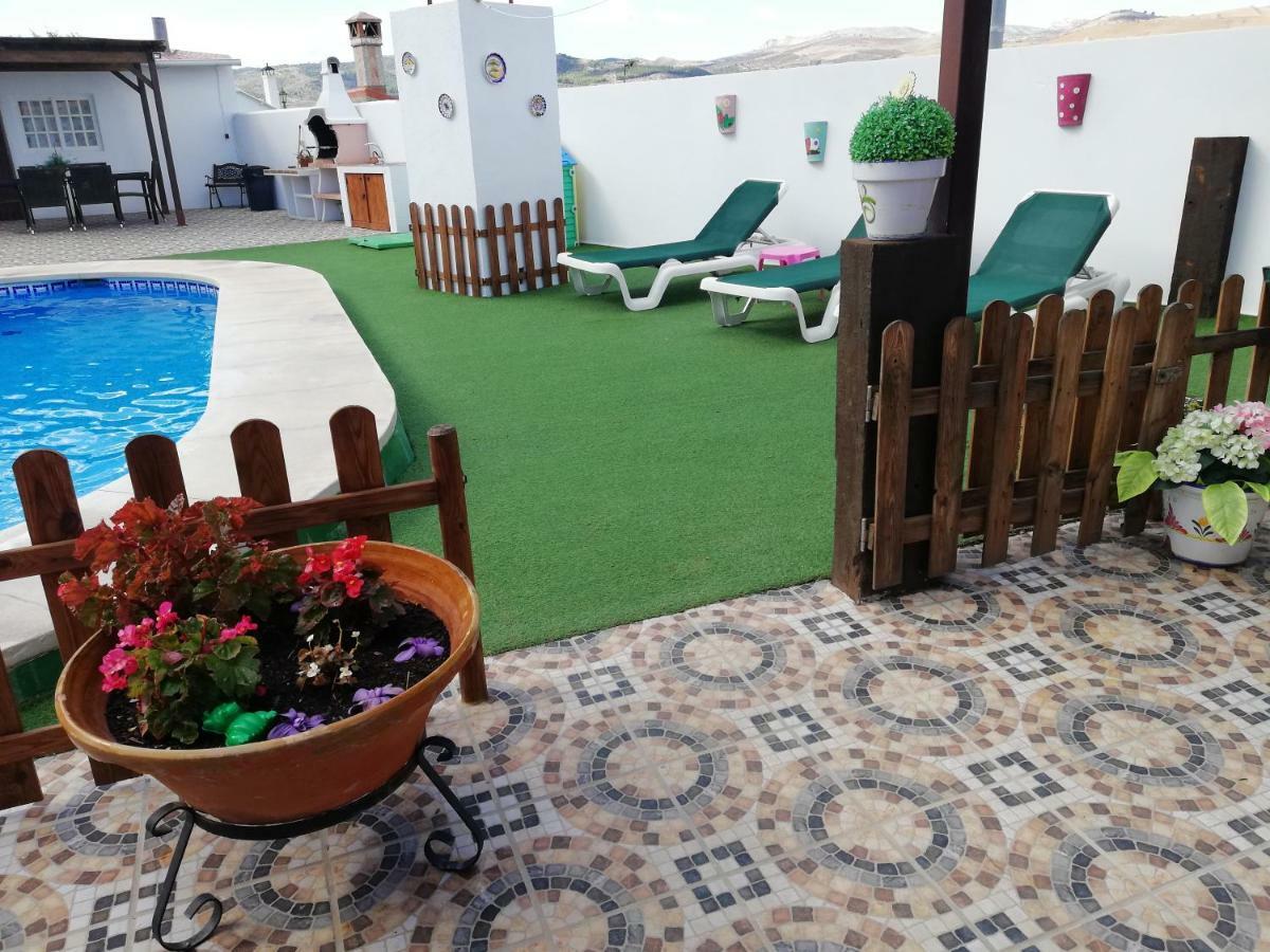 Villa La Casita De Madera à Ardales Extérieur photo